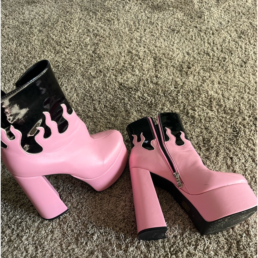 Pink flame boots
